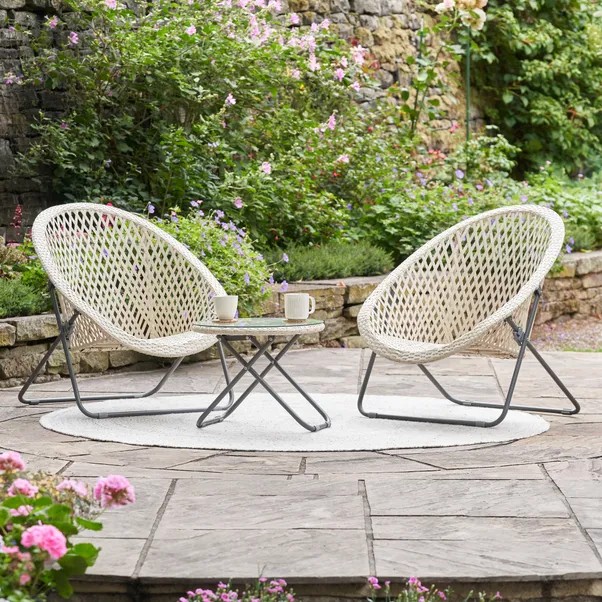 TOBS OUTDOOR CREAM LOUNGERS SET